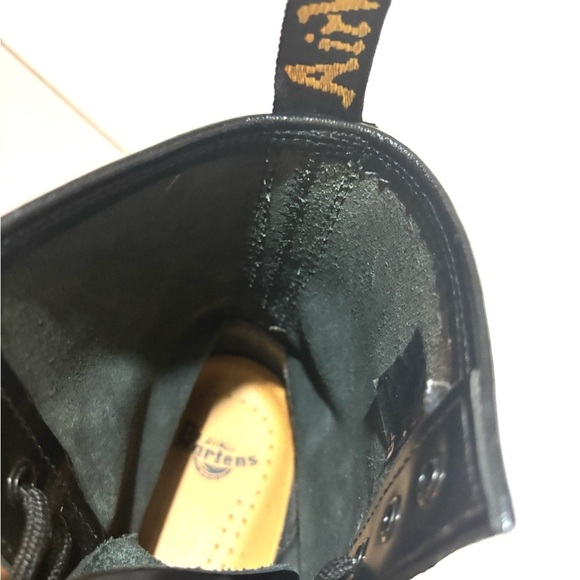 Dr. Martens unisex smooth Black Leather Lace-Up Boots size US 8 - Picture 6 of 8